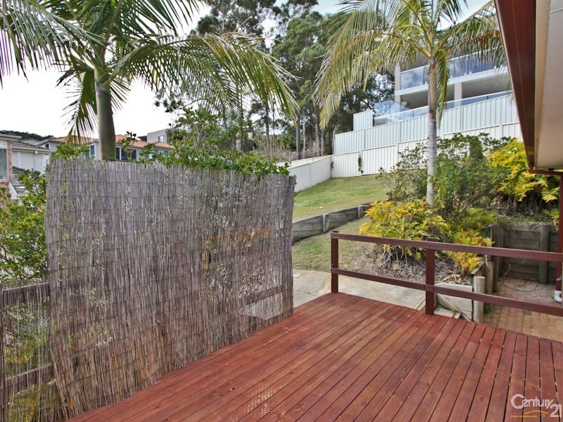 5 Kerrigan Close, Eleebana NSW 2282