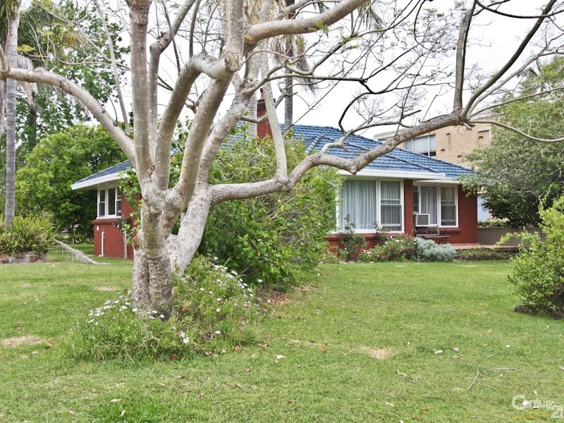 12 Valentine Crescent, Valentine NSW 2280