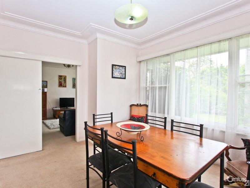 12 Valentine Crescent, Valentine NSW 2280