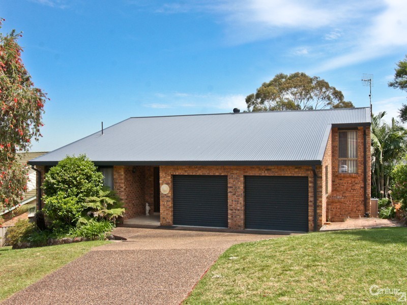 4 Clearbrook Close, Eleebana NSW 2282
