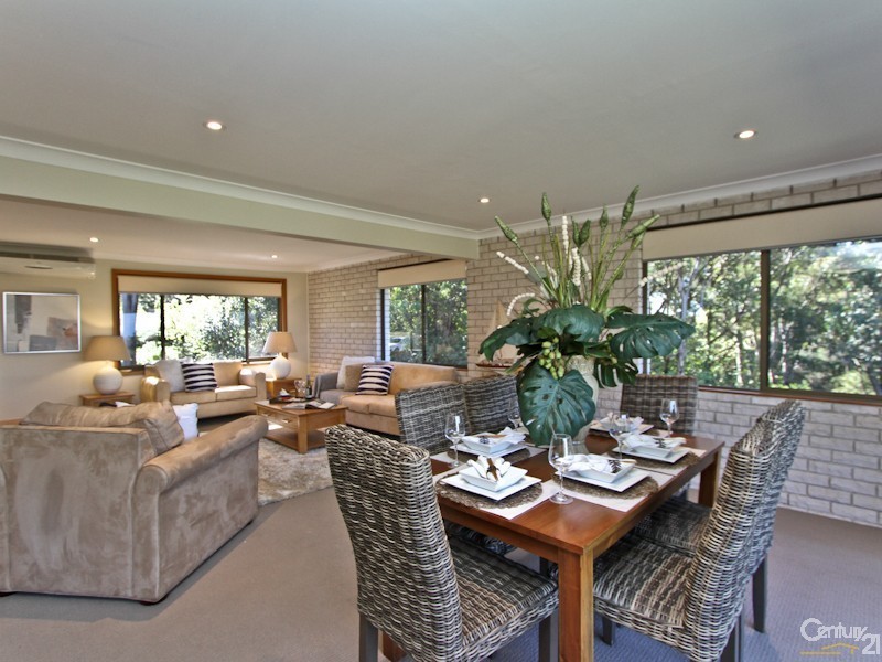 233 Pacific Highway, Belmont North NSW 2280