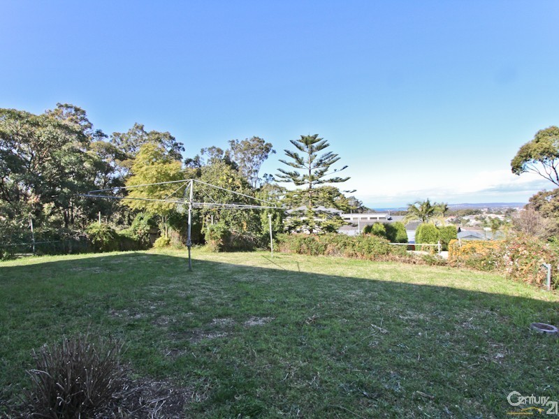 233 Pacific Highway, Belmont North NSW 2280