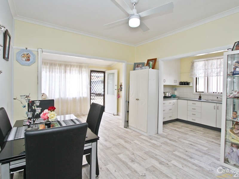 25 Patrick Street, Belmont North NSW 2280