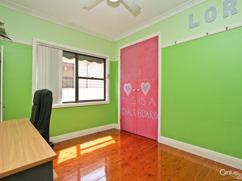 25 Patrick Street, Belmont North NSW 2280