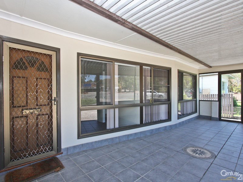 53 King Street, Warners Bay NSW 2282