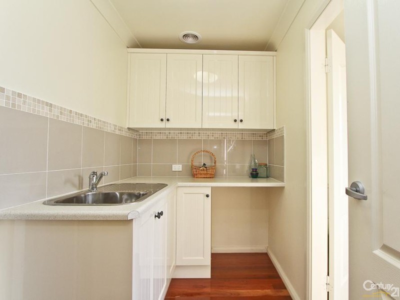 6 Minter Street, Valentine NSW 2280