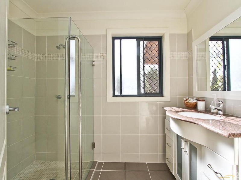 6 Minter Street, Valentine NSW 2280