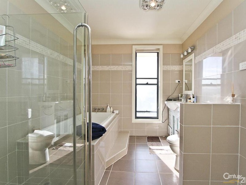6 Minter Street, Valentine NSW 2280