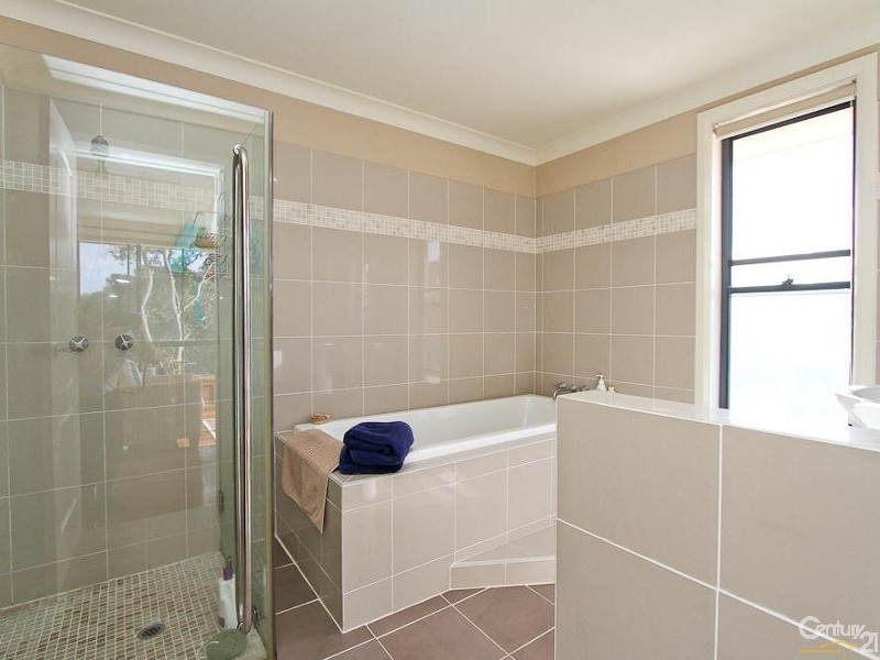 6 Minter Street, Valentine NSW 2280