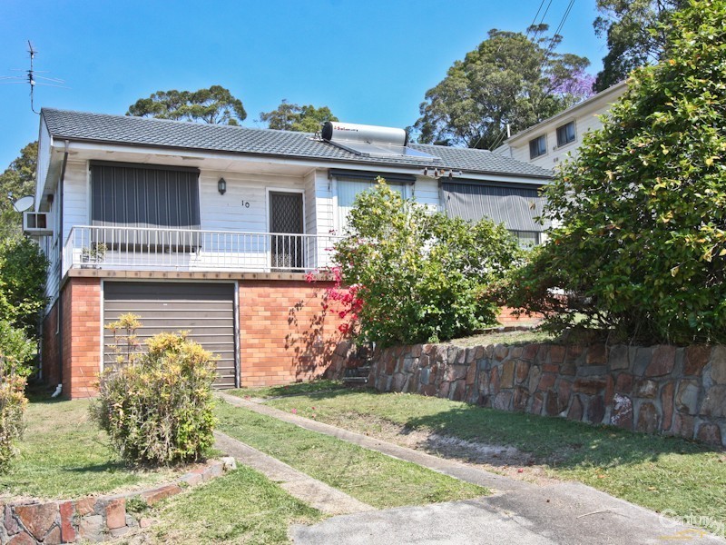 10 Albert Street, Valentine NSW 2280