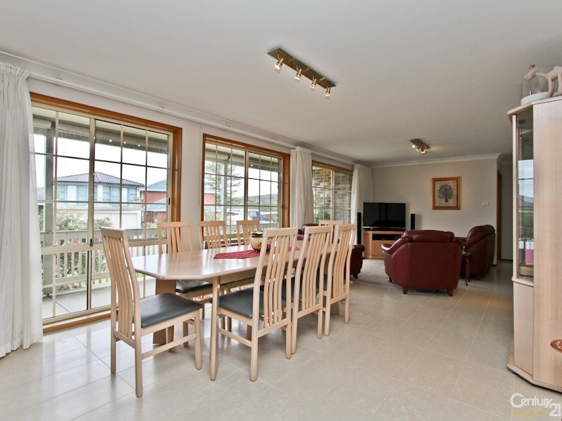 28 Valentine Crescent, Valentine NSW 2280