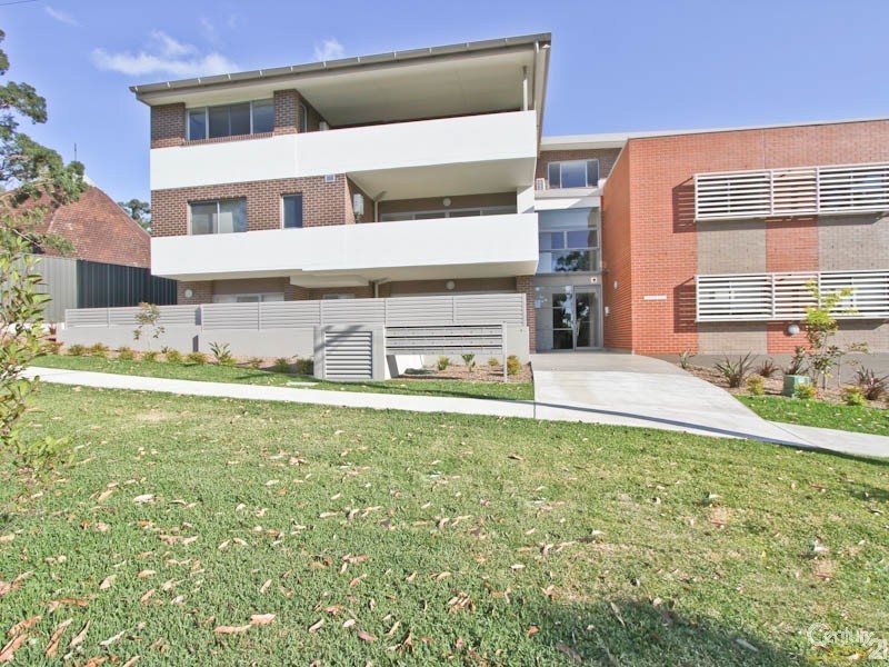 10/15 Warner Street, Warners Bay NSW 2282