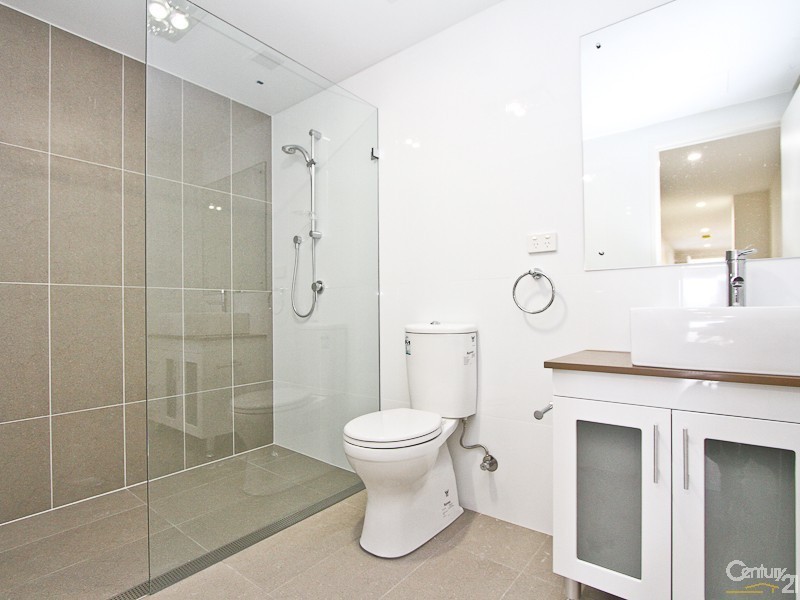 10/15 Warner Street, Warners Bay NSW 2282