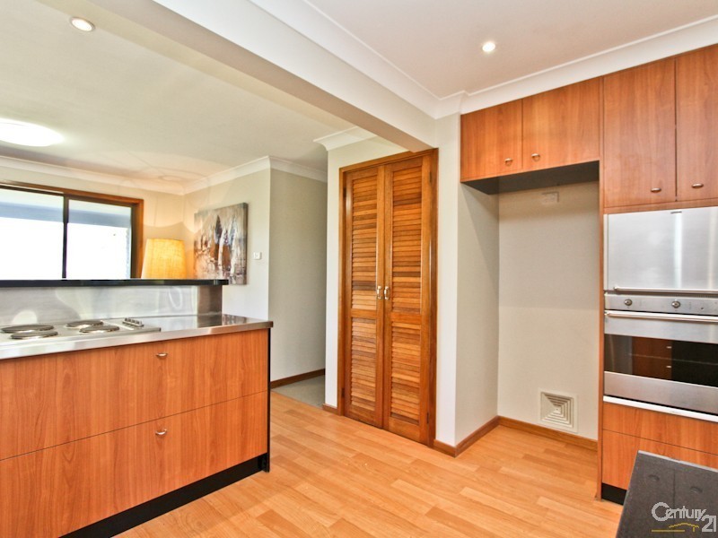 233 Pacific Highway, Belmont North NSW 2280