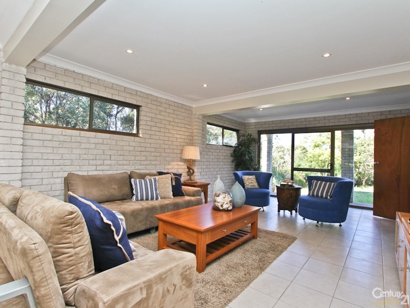 233 Pacific Highway, Belmont North NSW 2280