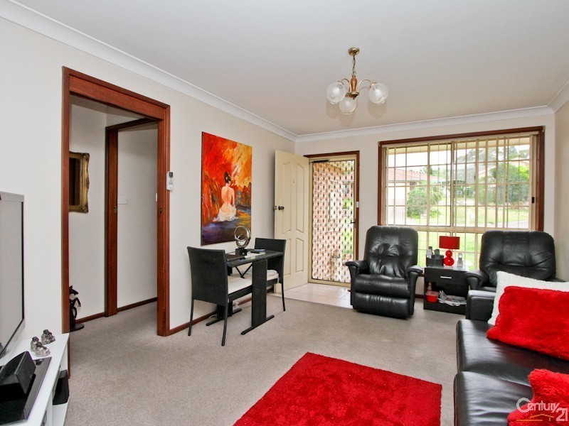 3/12 Monarch Crescent, Valentine NSW 2280