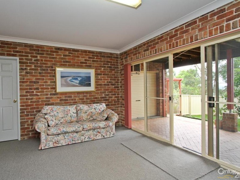 49 Seaview Close, Eleebana NSW 2282