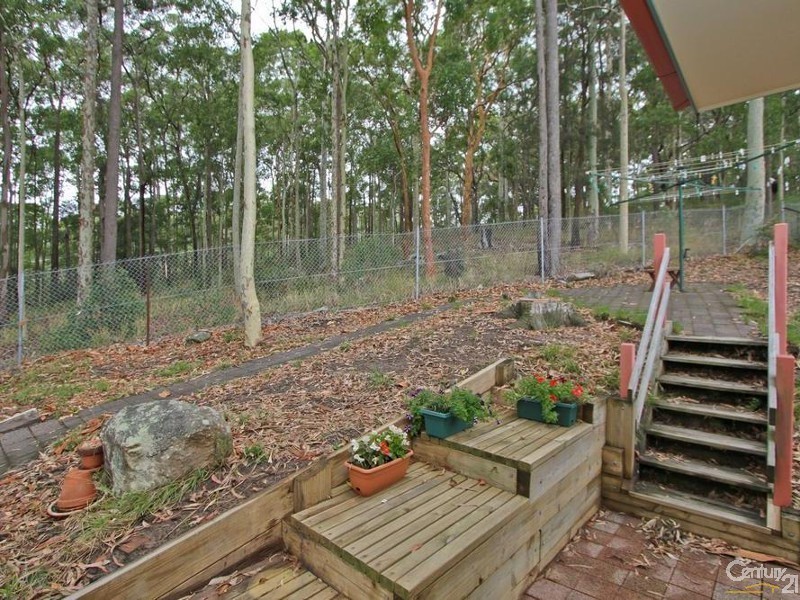 49 Seaview Close, Eleebana NSW 2282