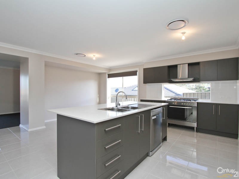 24 Makoro St, Fletcher NSW 2287
