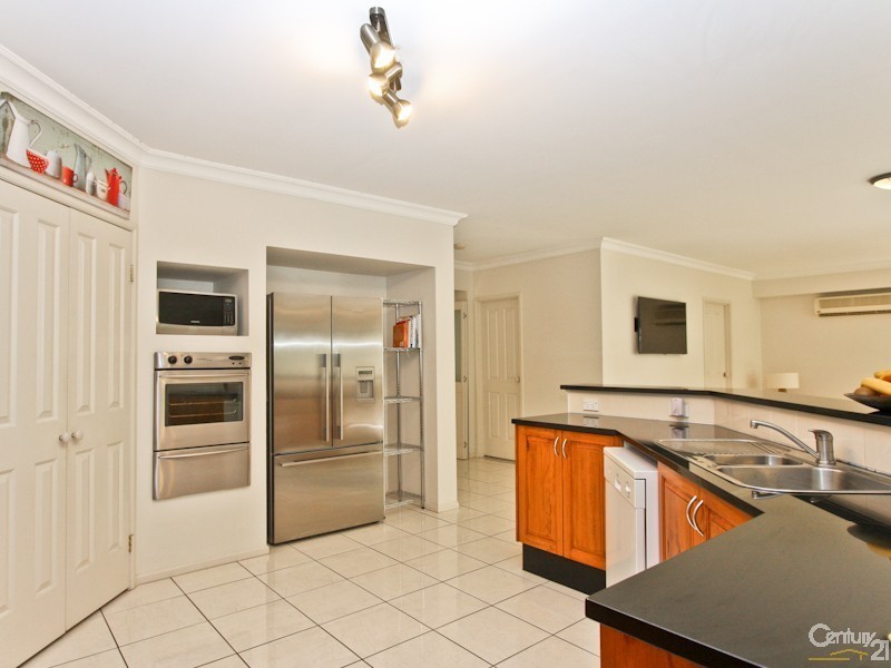 18  Darjamur Close, Tingira Heights NSW 2290