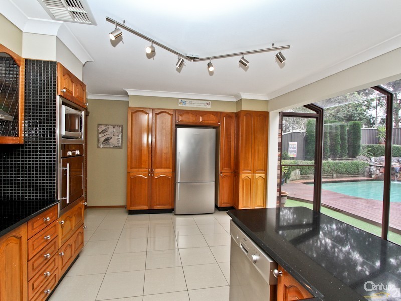 42 Haynes Avenue, Eleebana NSW 2282
