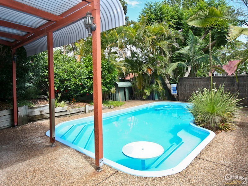 2 Michael Crescent, Valentine NSW 2280