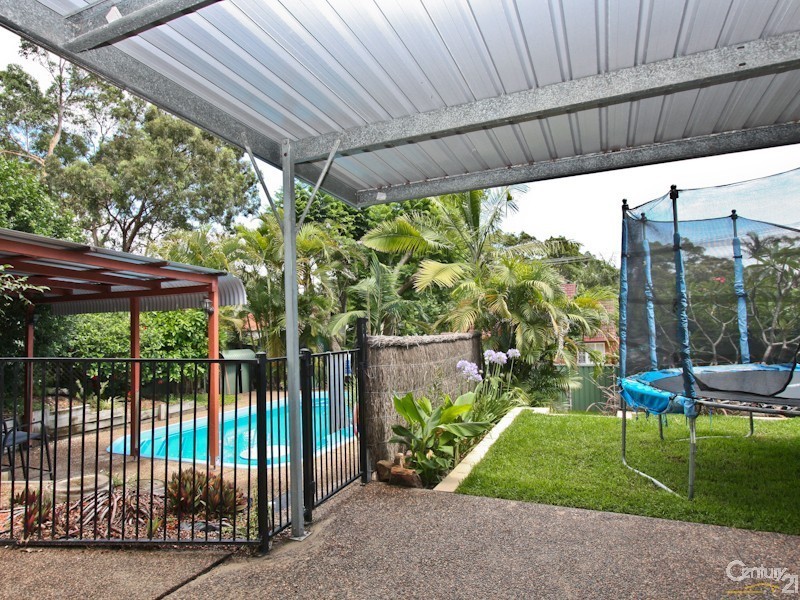 2 Michael Crescent, Valentine NSW 2280
