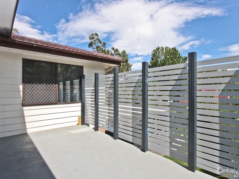 2 Michael Crescent, Valentine NSW 2280