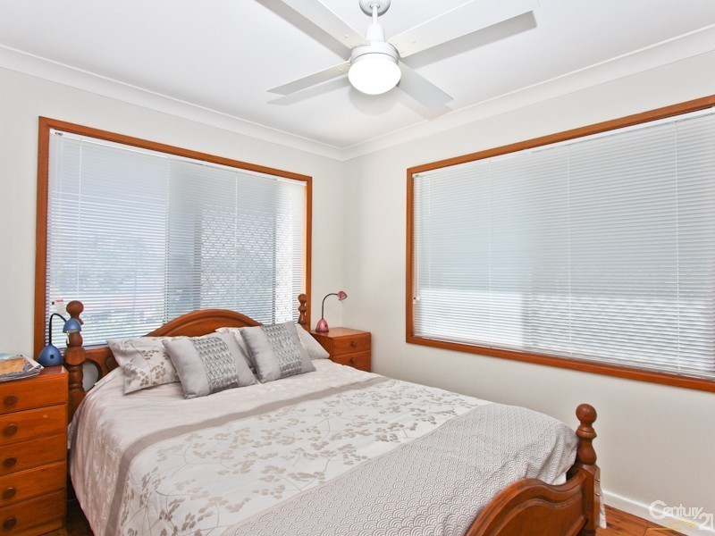 2 Michael Crescent, Valentine NSW 2280