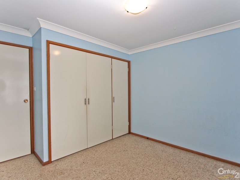 12 Seaview Close, Eleebana NSW 2282
