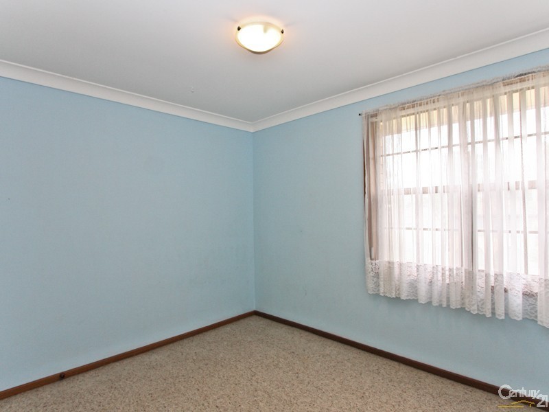 12 Seaview Close, Eleebana NSW 2282