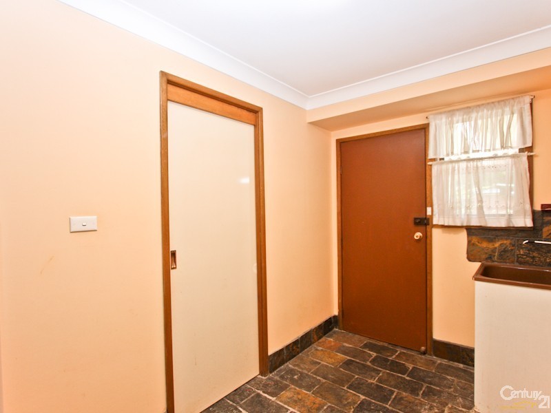 12 Seaview Close, Eleebana NSW 2282