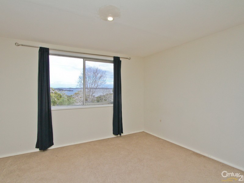 49 Croft Road, Eleebana NSW 2282