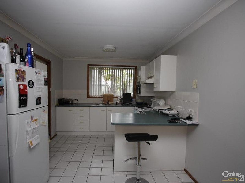 3/8 Dudley Road, Charlestown NSW 2290