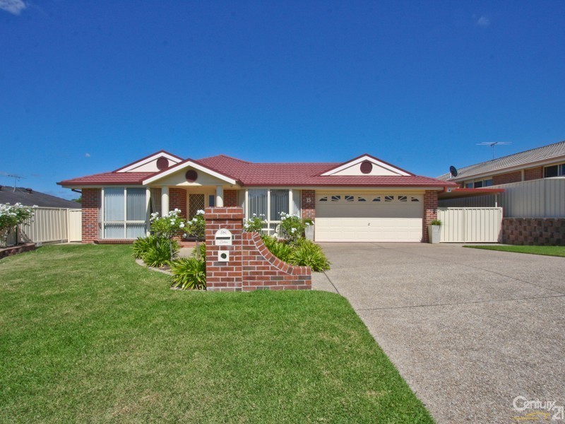 15 Robin Avenue, Cameron Park NSW 2285