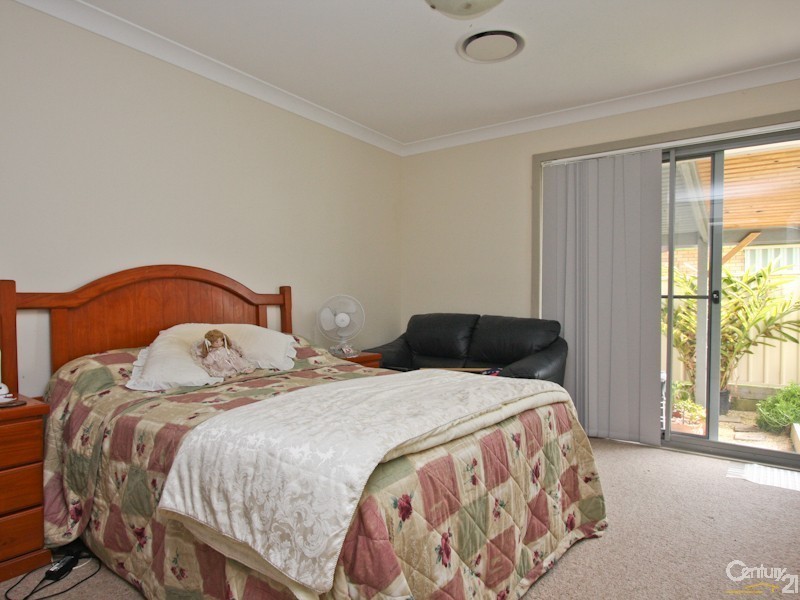 1/9 Yorston Street, Warners Bay NSW 2282