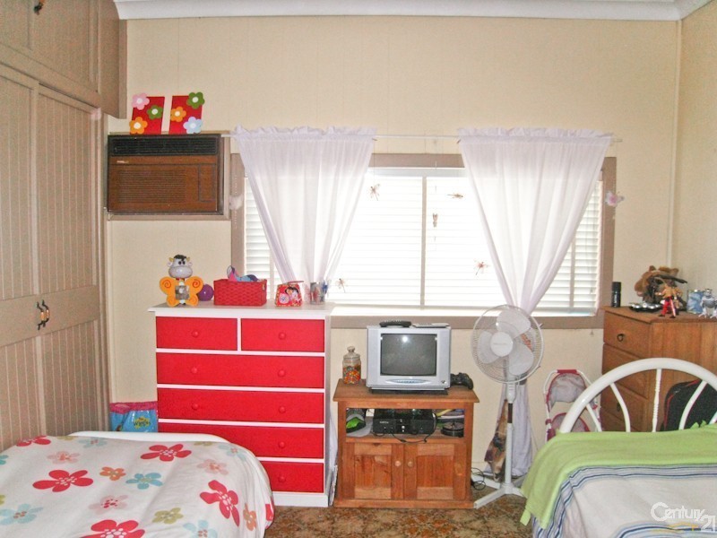 44  Albert Street, Belmont NSW 2280