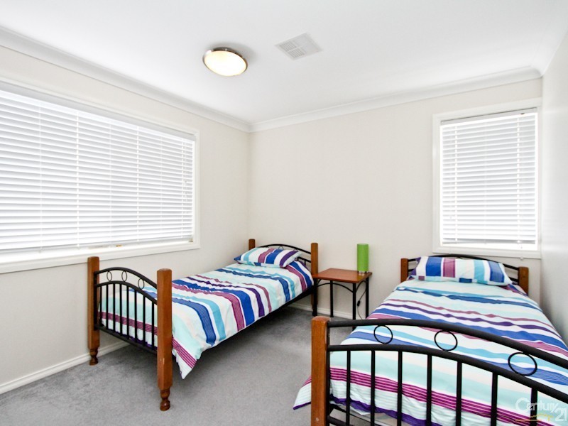 34  Edward Street, Fennell Bay NSW 2283
