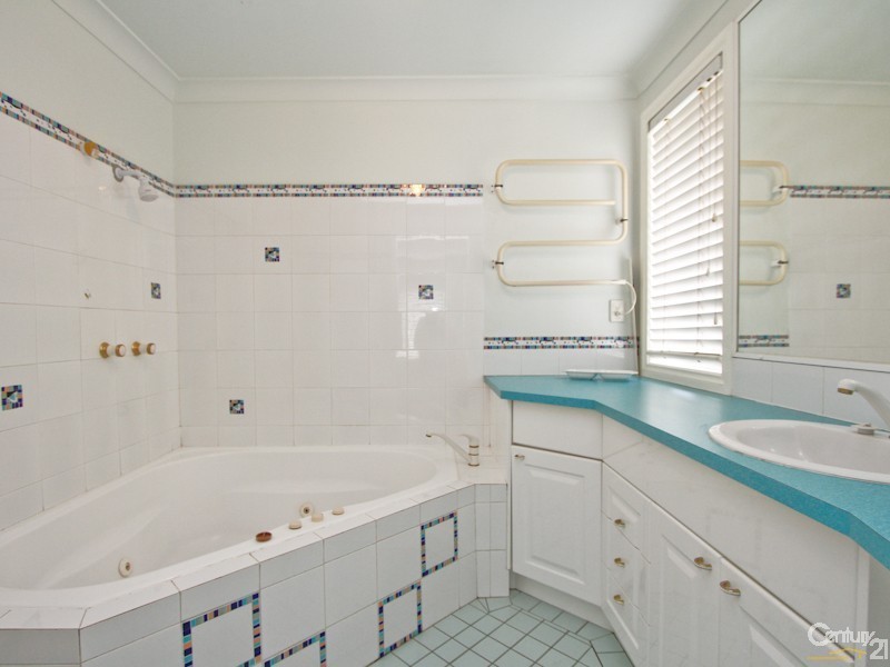 34  Edward Street, Fennell Bay NSW 2283