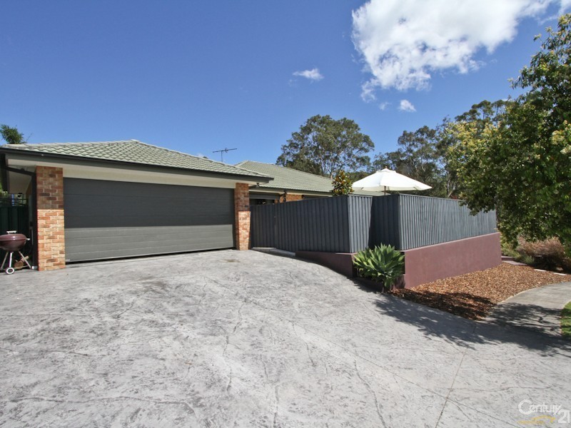32 Cottonwood Chase, Fletcher NSW 2287