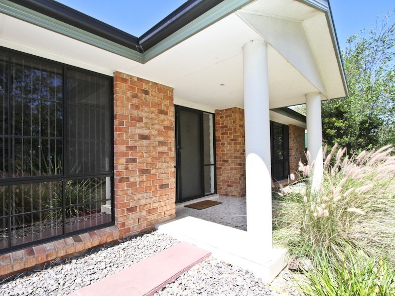 32 Cottonwood Chase, Fletcher NSW 2287