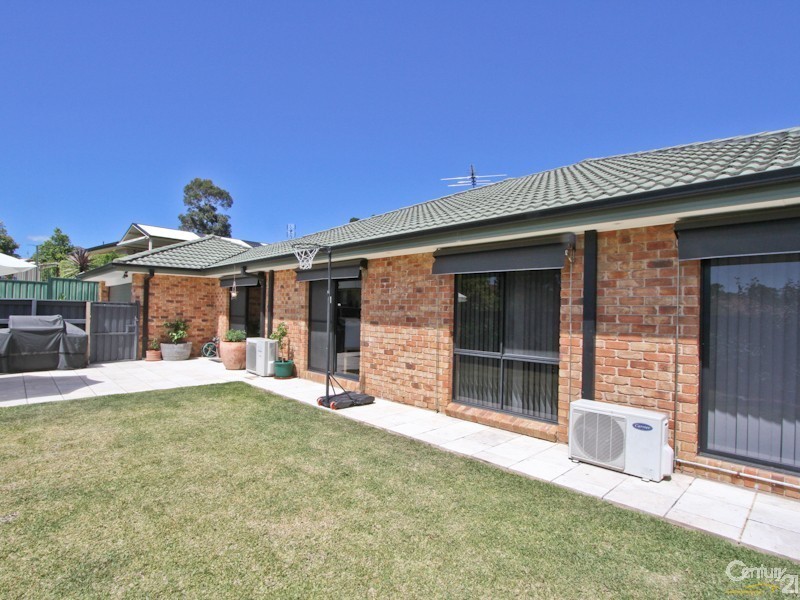 32 Cottonwood Chase, Fletcher NSW 2287