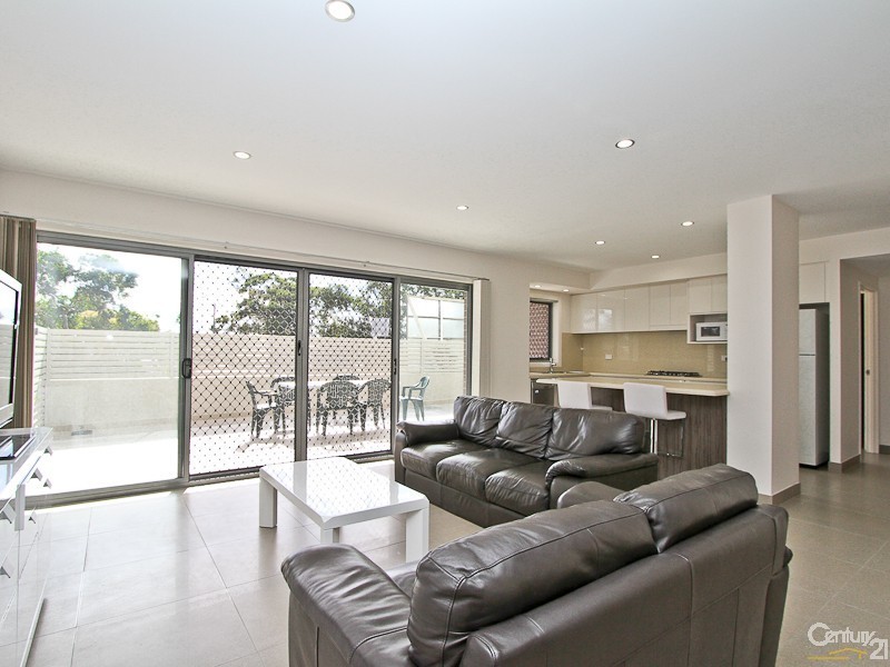 7/15  Warner Street, Warners Bay NSW 2282