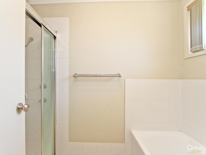 7 Harmony Crescent, Mount Hutton NSW 2290