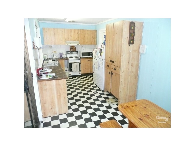 6 LEICESTER SQUARE, Blacktown NSW 2148