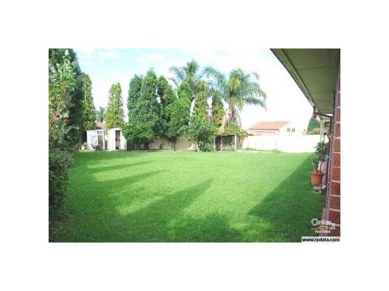 16 Garbett Place, Doonside NSW 2767