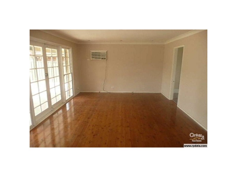 12 Kembla Street, Dharruk NSW 2770