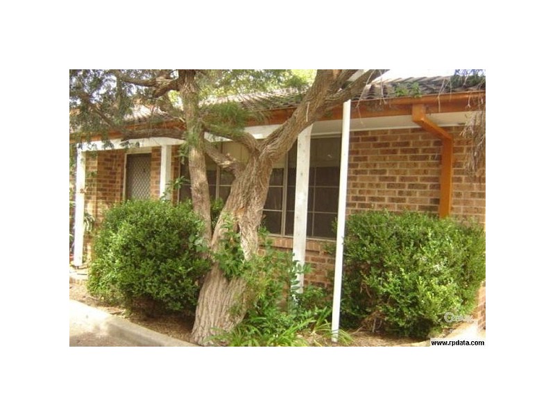 2/18 Allawah Street, Blacktown NSW 2148