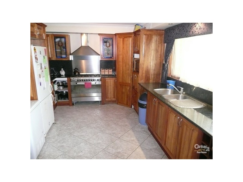 16 Garbett Place, Doonside NSW 2767
