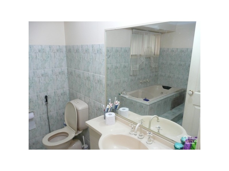 16 Garbett Place, Doonside NSW 2767